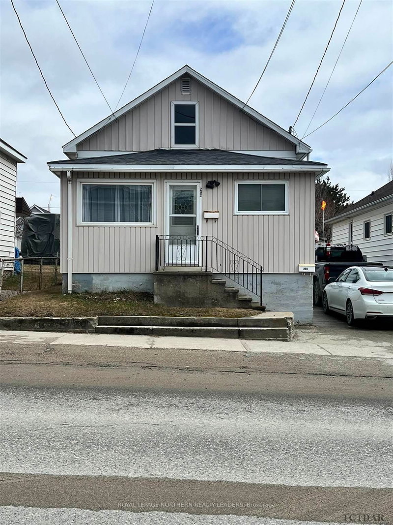 home for sale on 292 Mountjoy Street S