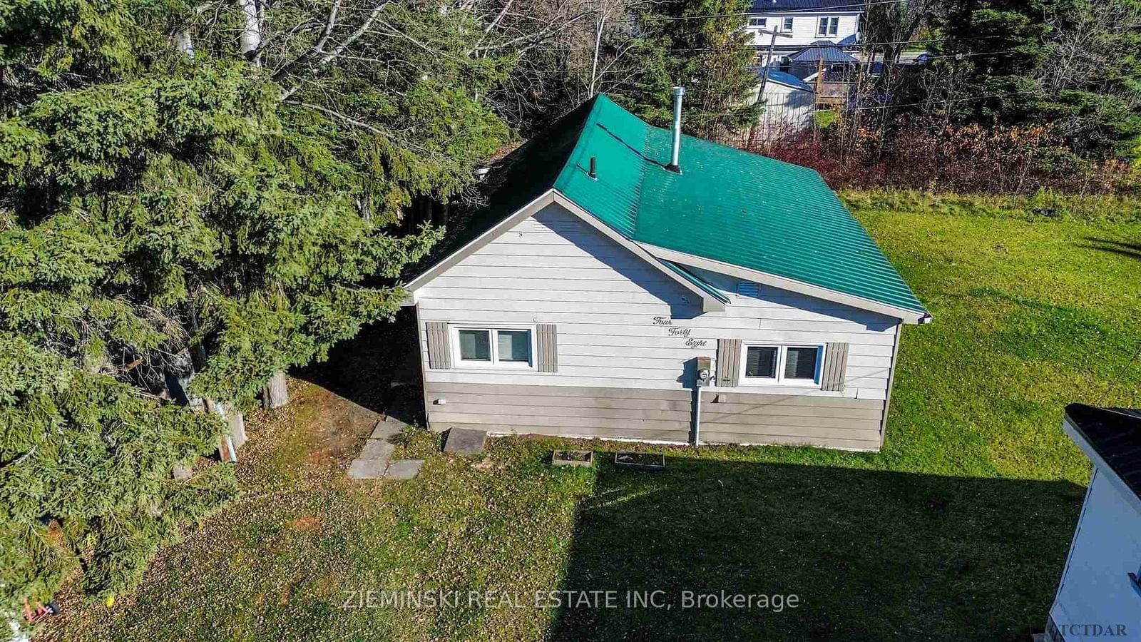 Listing Image 3