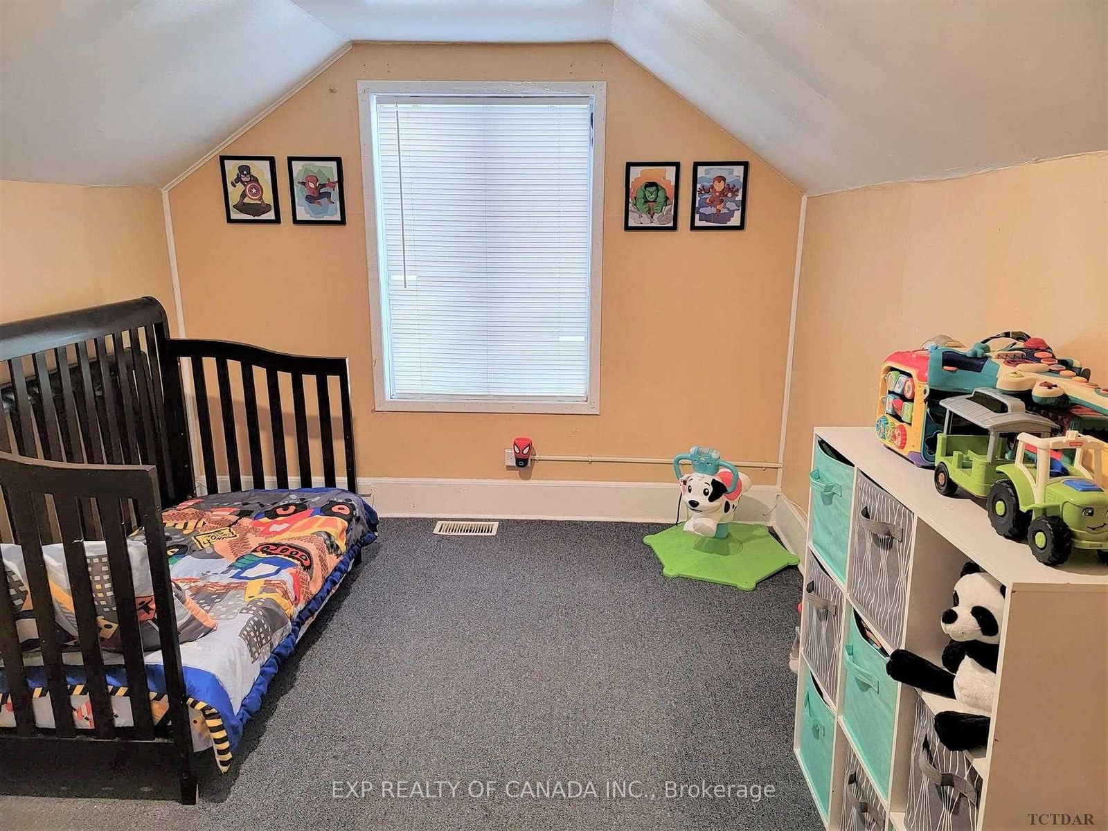Listing Image 7