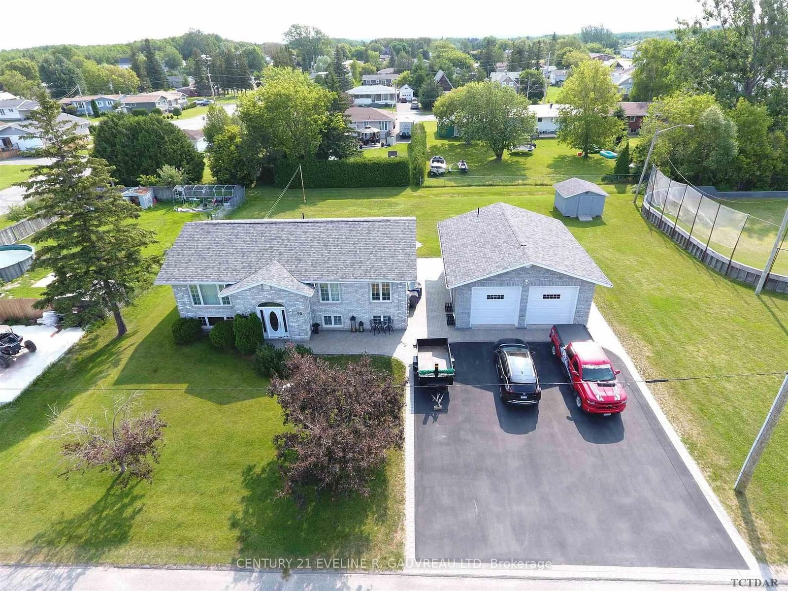 Listing Image 3