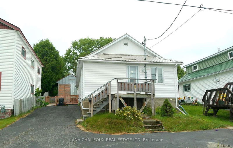 home for sale on 9 Premier Avenue