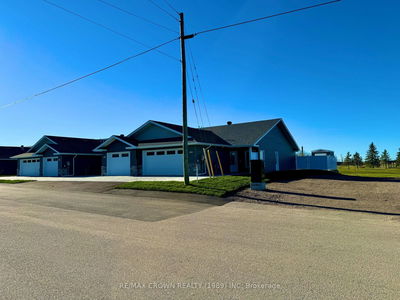 26 Golf St, Kapuskasing - Kapuskasing image-0-1