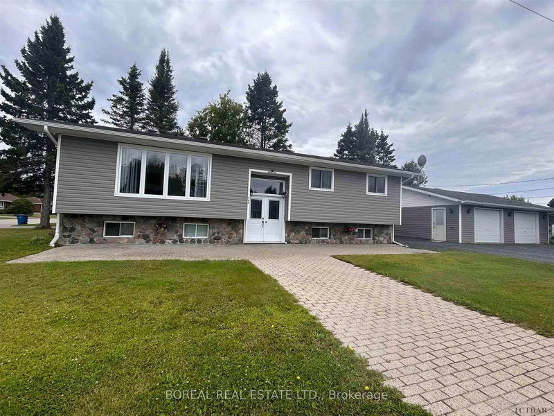 home for sale on 468 Seventh Street E