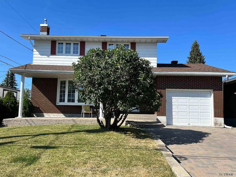 home for sale on 68 Westmount Boulevard