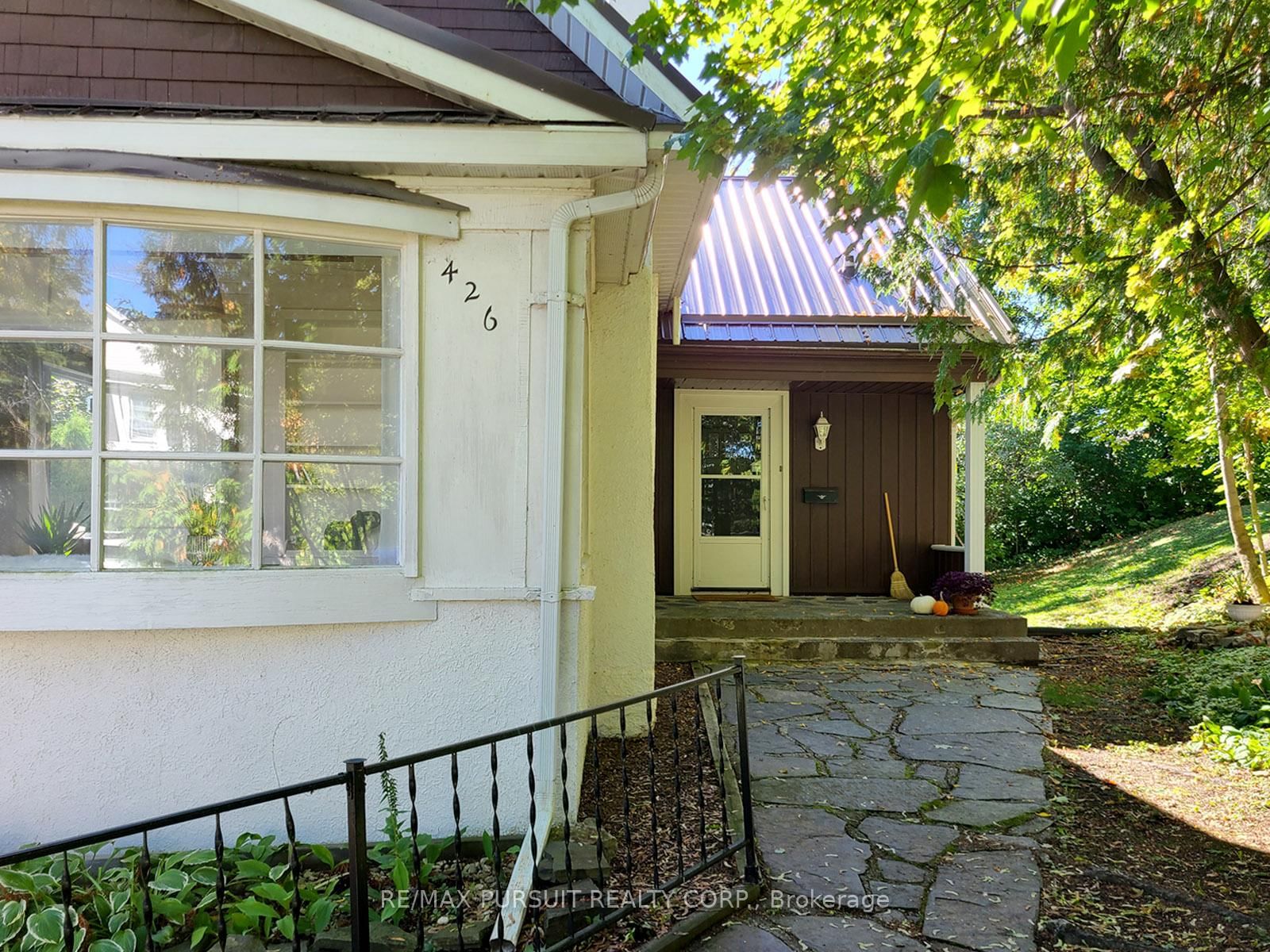 Listing Image 35