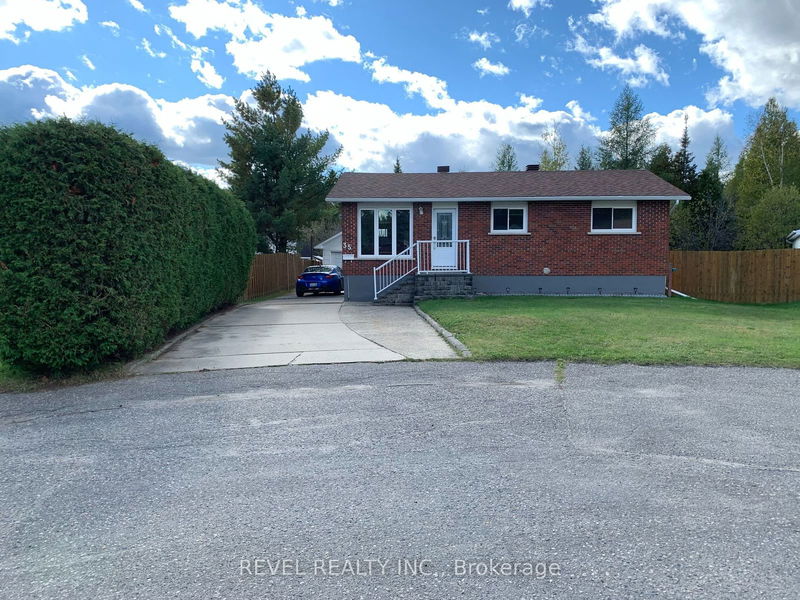 home for sale on 35 Carleton Place