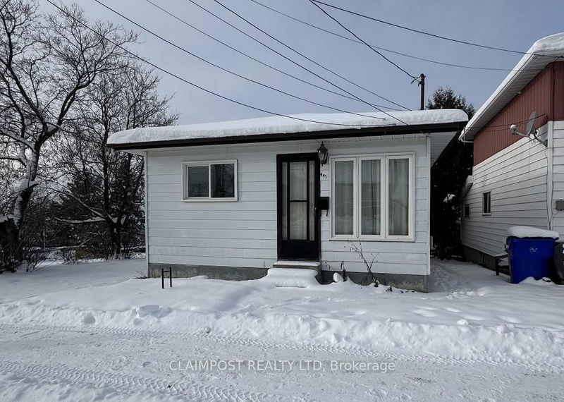 home for sale on 441 Pine Street S