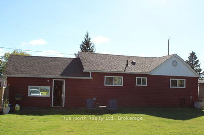 8 Hazel St, Kapuskasing -  image-0-1