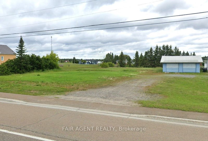 318 Highway 11, Val Rita-Harty -  image-0-0