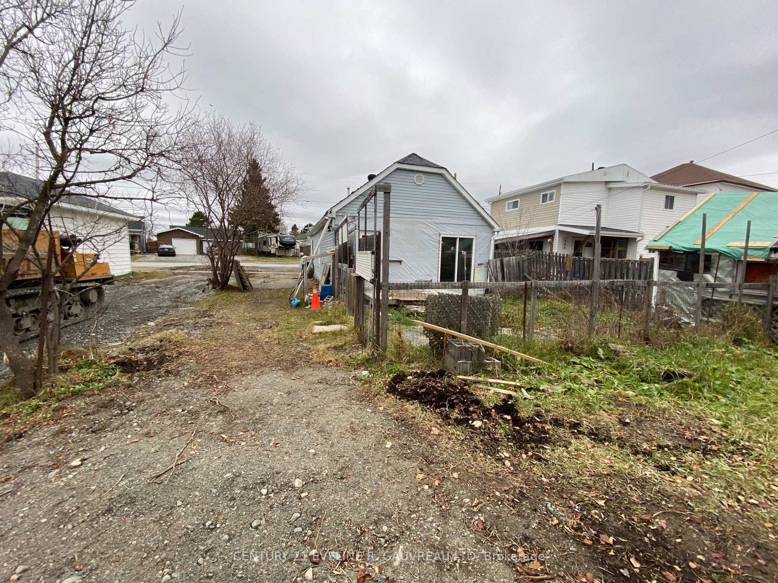 Listing Image 13