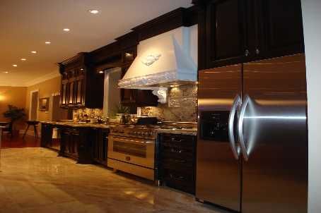 1649 Wedmore Way, Mississauga, L5J2J7 | Image 3