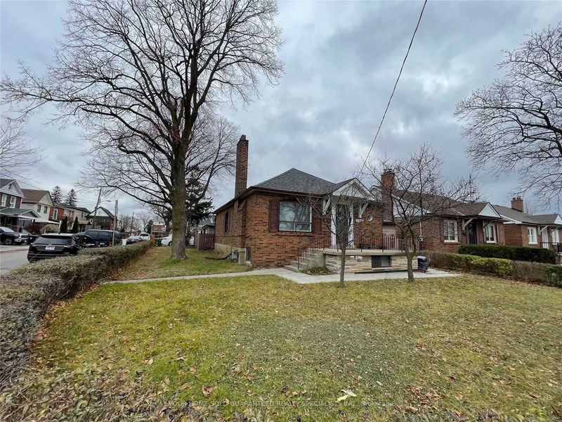 home for lease on BSMT-81 Rockcliffe Boulevard