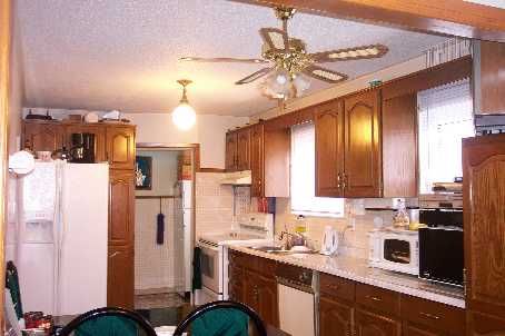 69 Fletcherdon Cres, Toronto, M3N1S2 | Image 3