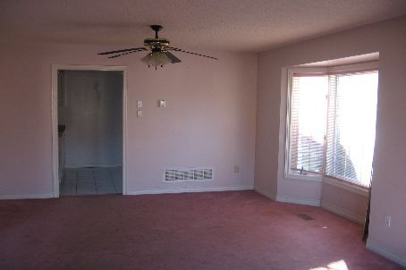 107 Clover Bloom Rd, Brampton, L6R1S6 | Image 3