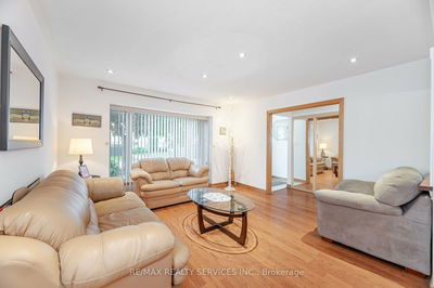 6 Glenmore Cres, Brampton - Northgate image-0-4