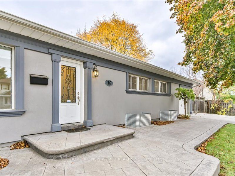 76 Eldomar Ave, Brampton, L6W 1R3 | Image 3