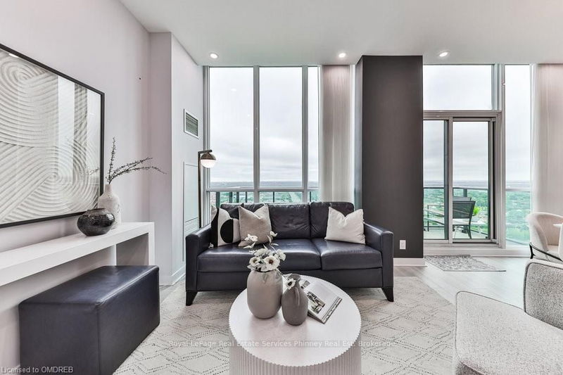 home for sale on PH2803-3985 GRANDPARK Drive