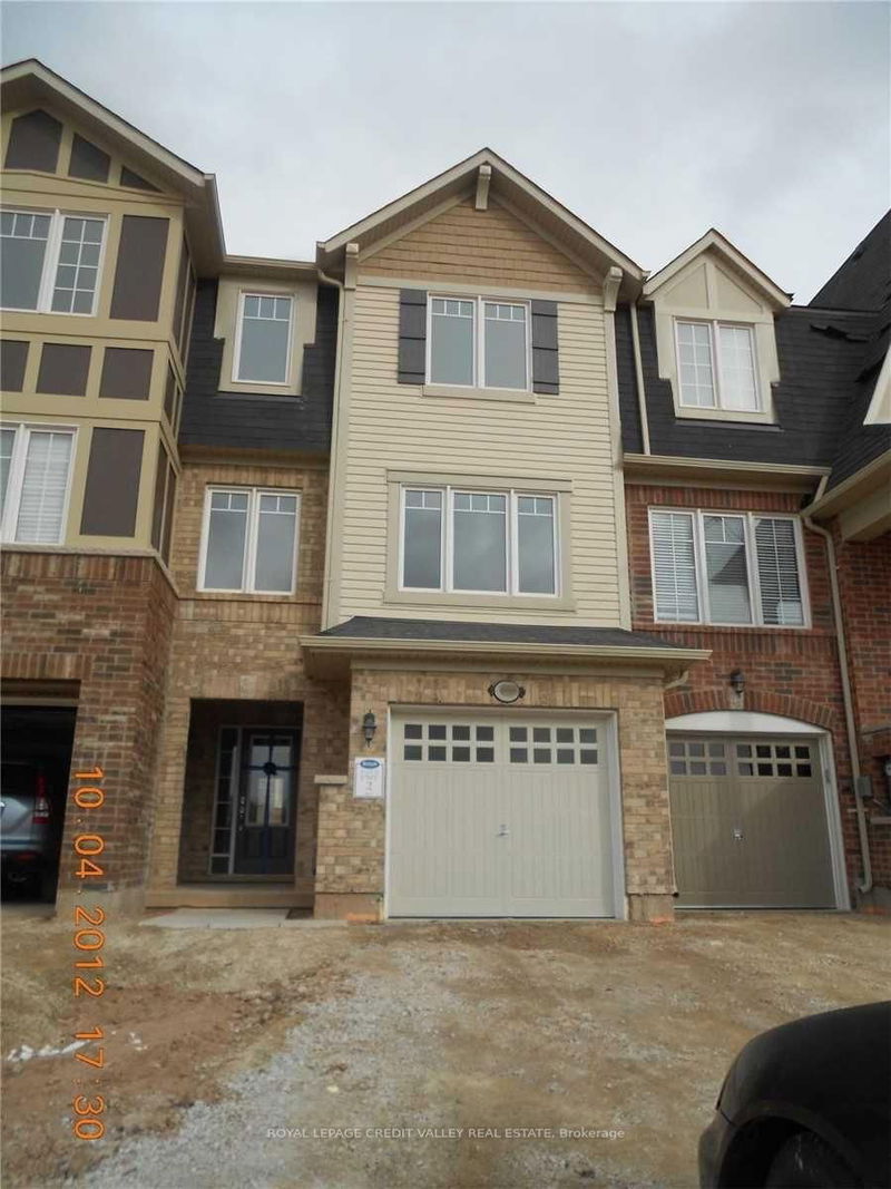 home for lease on 5 Signature Lane