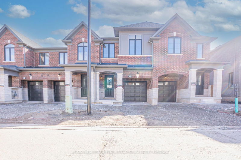 home for lease on 1426 National Common