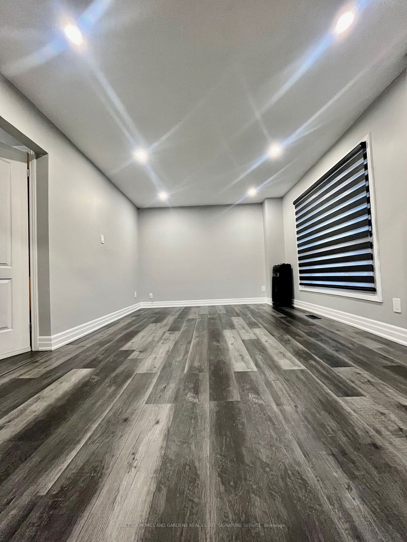 home for lease on 18 Homeland Court