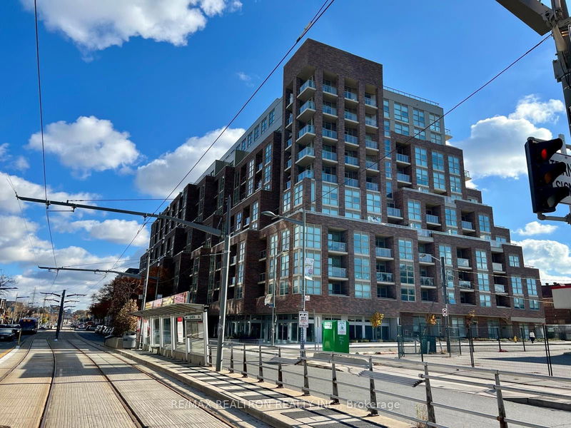 home for lease on 604-1787 St Clair Avenue W