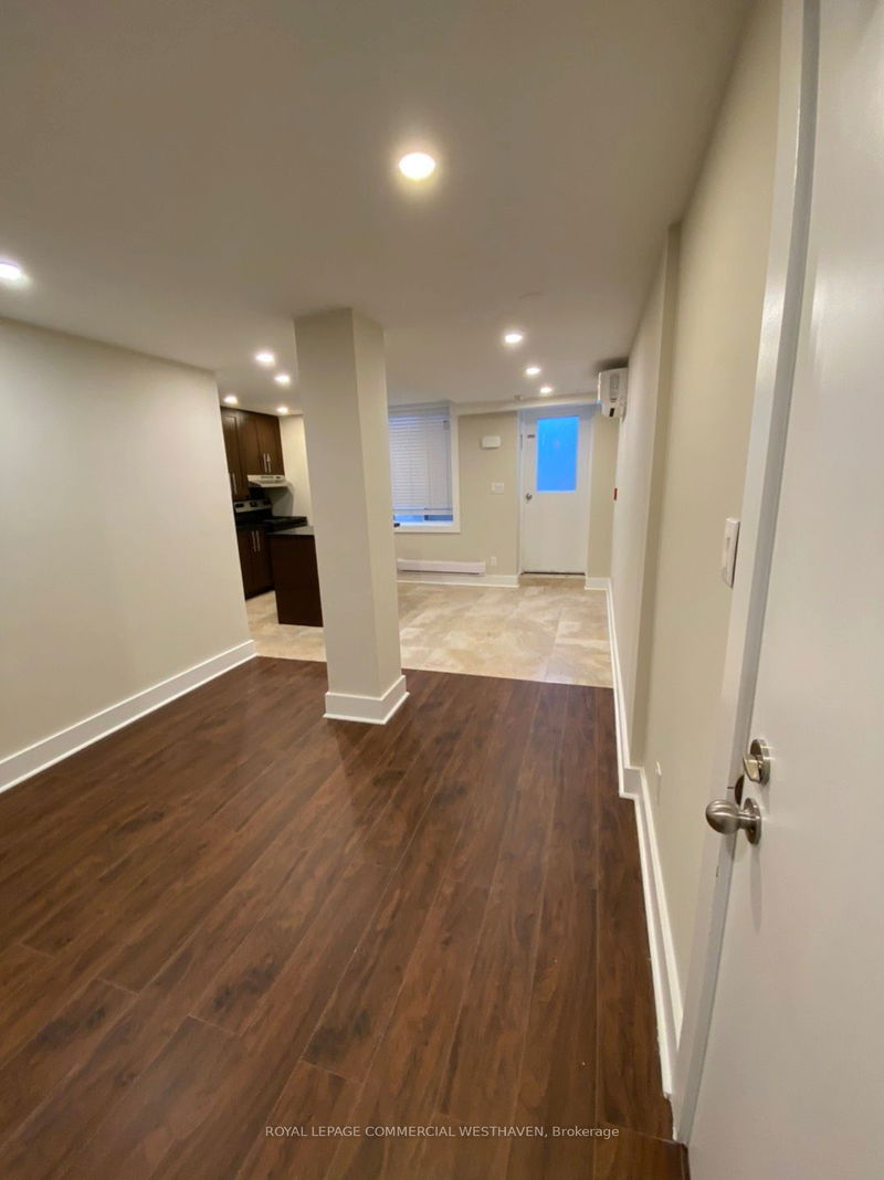 home for lease on 5-2518 Eglinton Avenue W