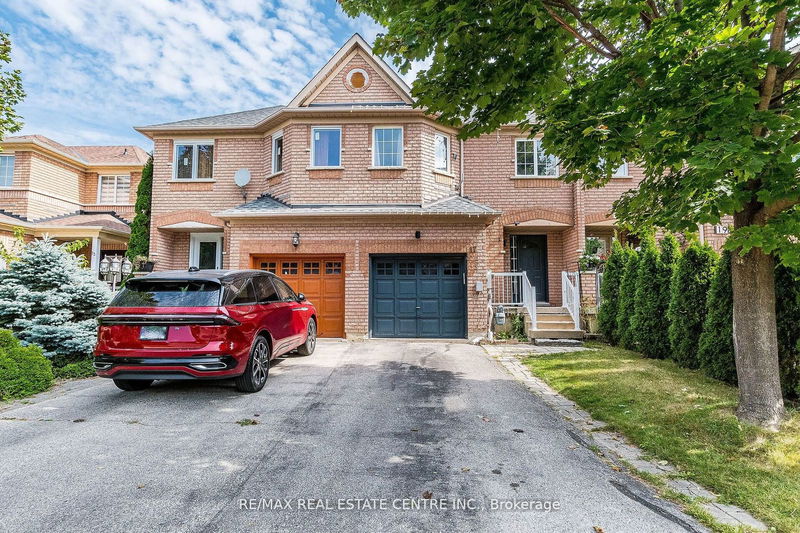 17 Coppermill Dr, Brampton, Ontario (MLS W10409065)