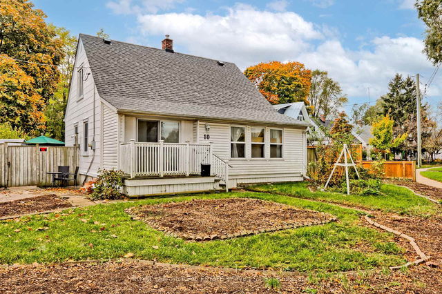 10 Smith Crescent