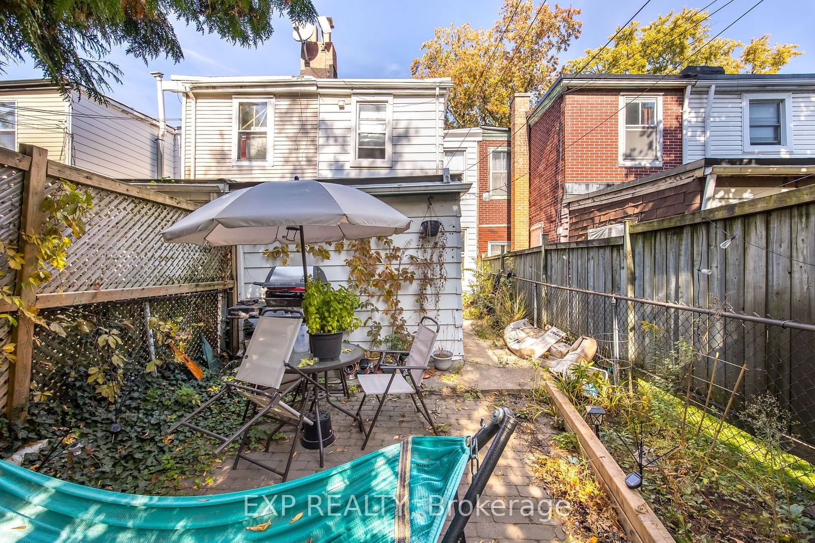 Listing Image 9