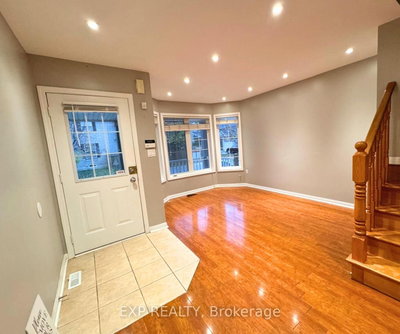 Unit #UPPER — 718 Irving Terrace — photo 2