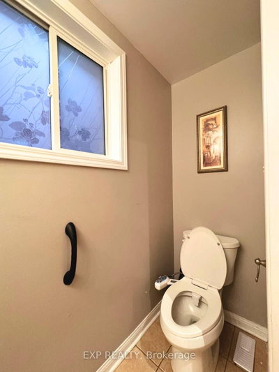 Unit #UPPER — 718 Irving Terrace — photo 5