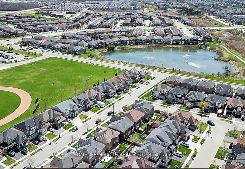 13 Bonavista Dr, Brampton, L6X 0N2 | Image 2