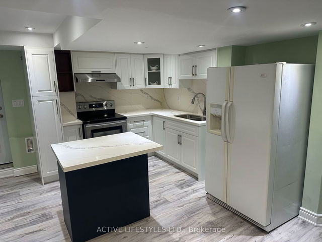 Bsmt - 220 Drinkwater Road