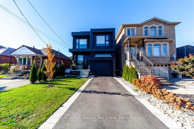 70 Chamberlain Avenue
