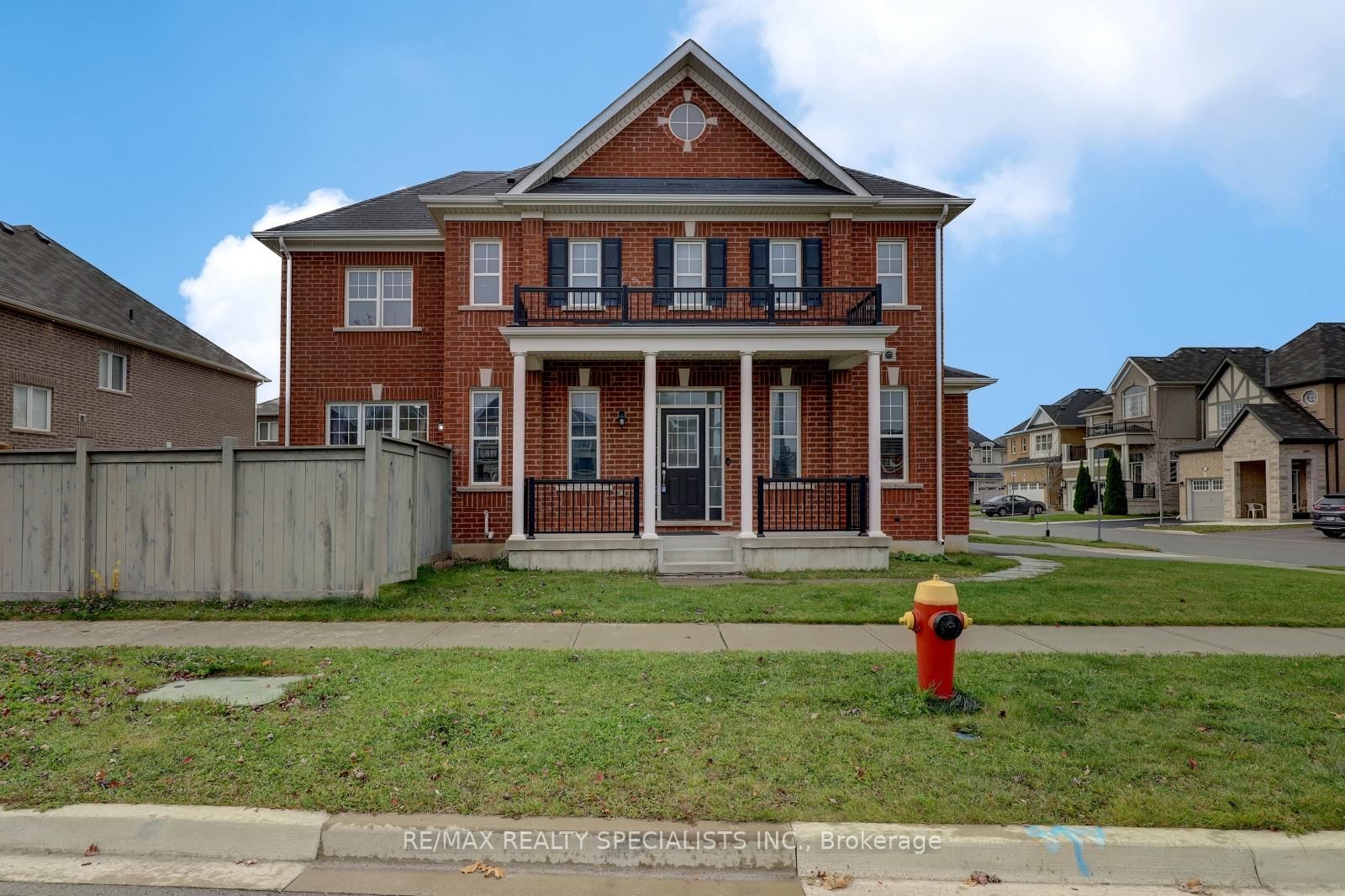 Listing photo 2