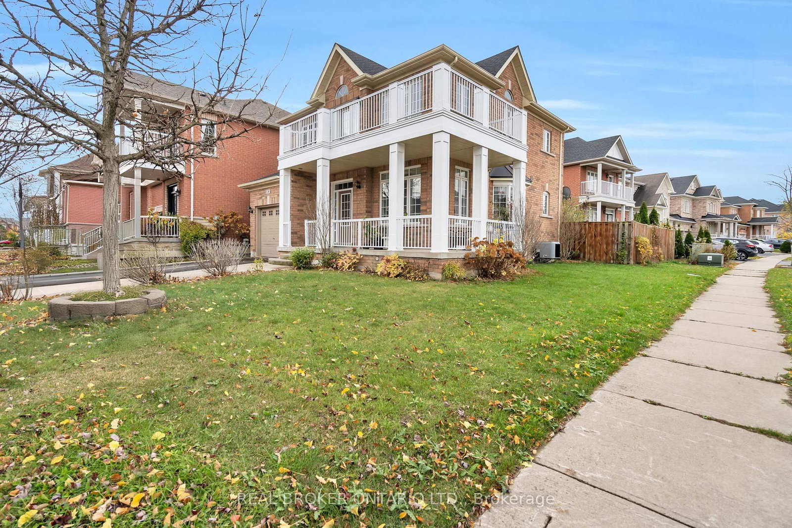 Listing photo 2