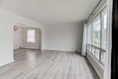 6 Bonnyview Dr, Toronto - Stonegate-Queensway image-0-4