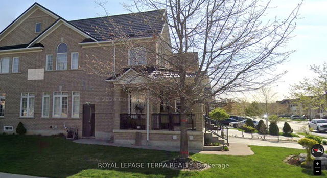 35 Southlake Boulevard