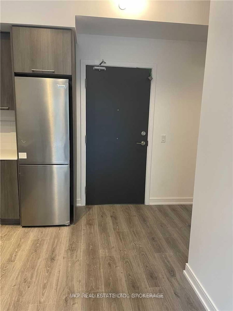 208 - 25 Neighbourhood Lane, Toronto, M8Y 0C4 | Image 2