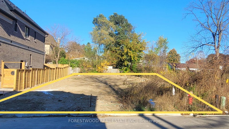 197 Mateo Pl, Mississauga, L5A 2K4 | Image 2