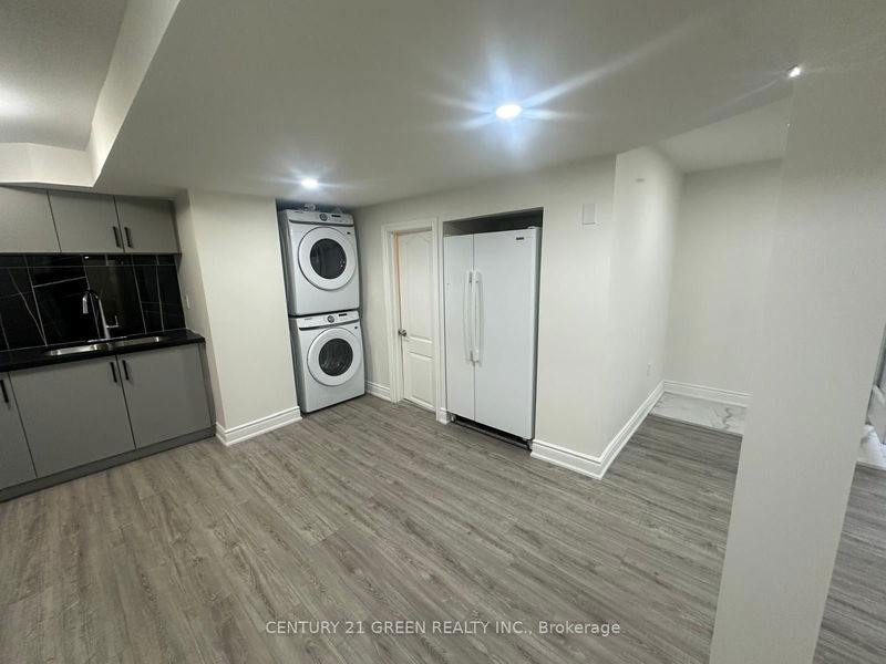 home for lease on 4476 Tavistock (Bsmt) Court