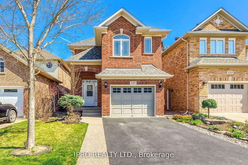 home for lease on 2317 foxfield Road