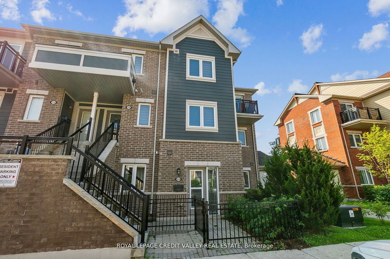 home for lease on 254-250 Sunny Meadow Boulevard