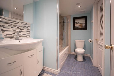 Unit Bsmt — 4233 Greybrook Crescent — more photos