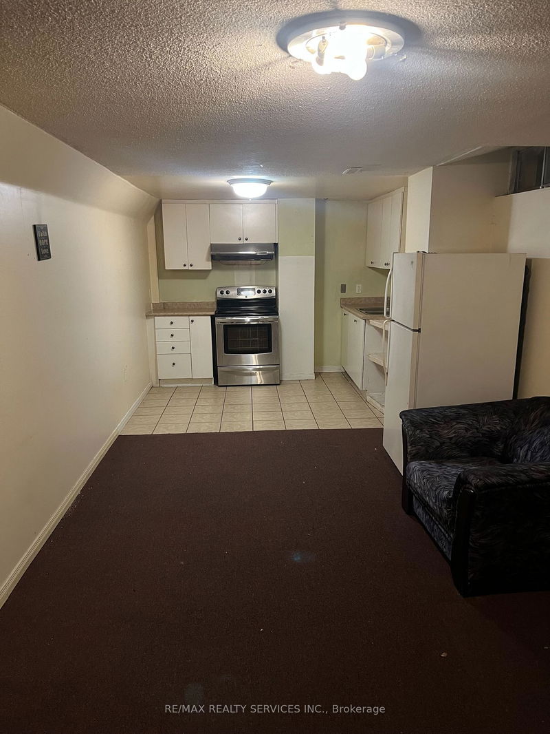 home for lease on 80 Northampton Street