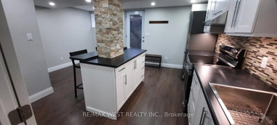 Unit Lower — 19 Elmbrook Crescent — photo 4