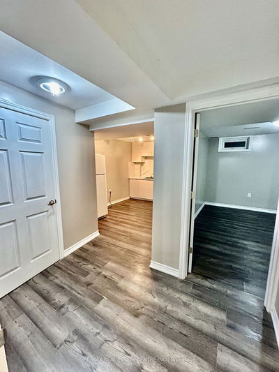 25 Irene Cres, Brampton - Fletcher's Meadow image-0-3
