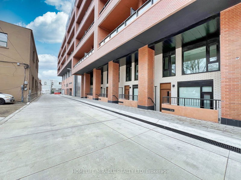 home for lease on 105-7 Watkinson Avenue