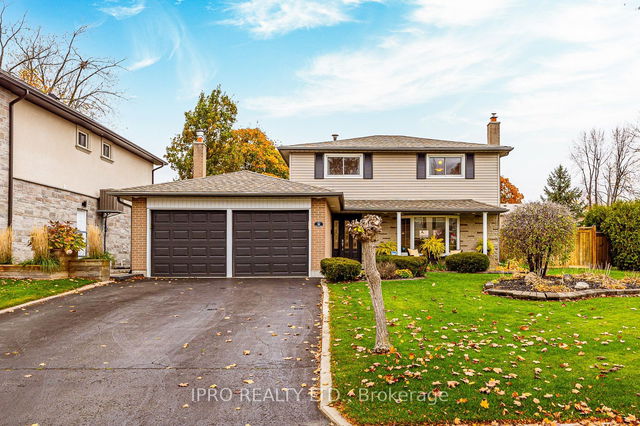 32 River View Drive