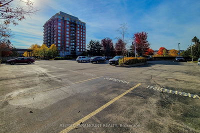 Unit 1102 — 2325 Central Park Dr, Oakville - Uptown Core image-0-4